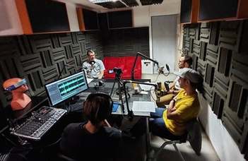 EPER Rádió Offline – Hibrid rádió: az Első Pesti Egyetemi rádió